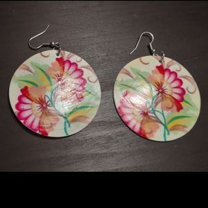 💐Large Round Shell Hand Painted Earrings